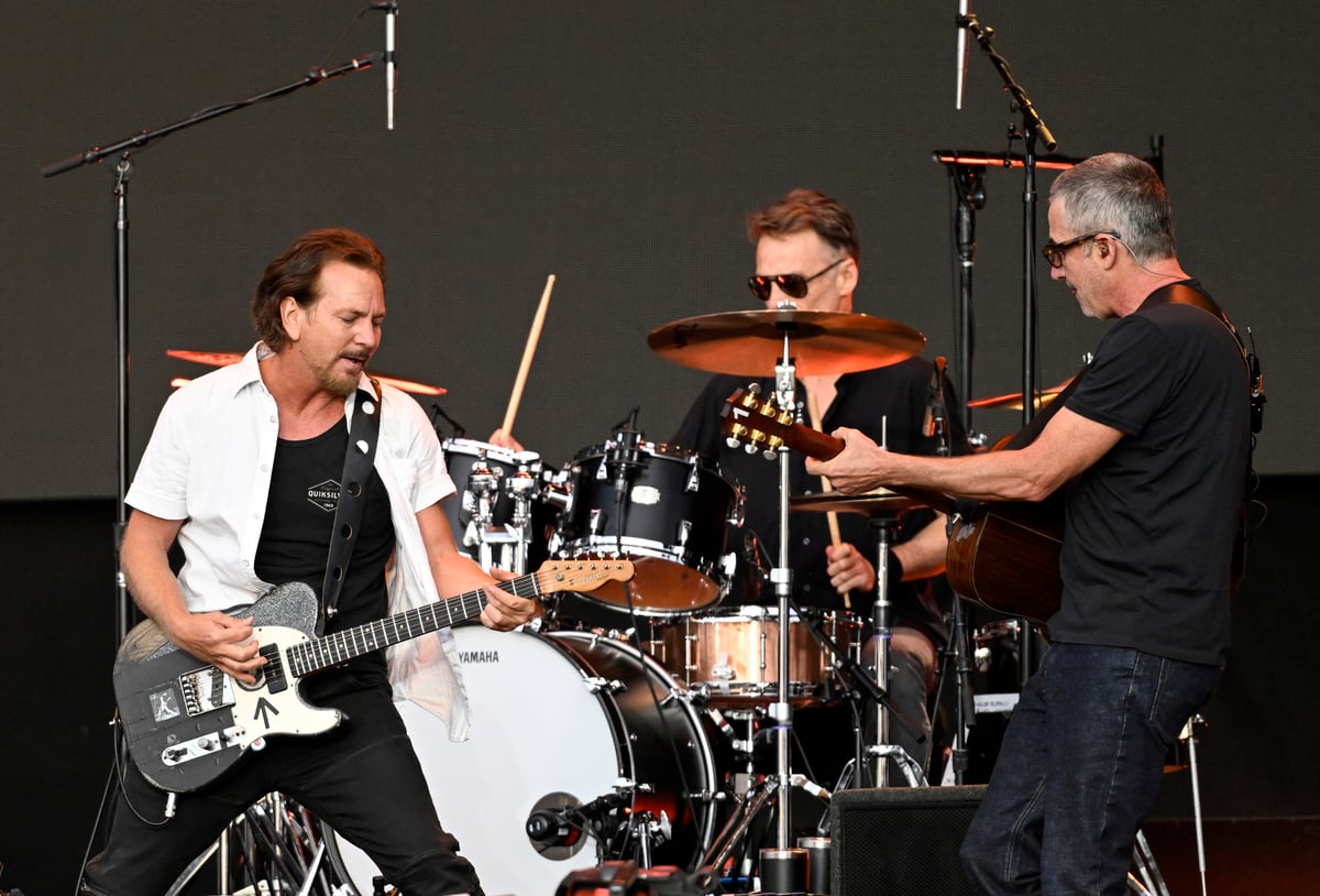Pearl Jam: Grunge icons cancel London performance due to illness at the 11th hour - how to get refunds