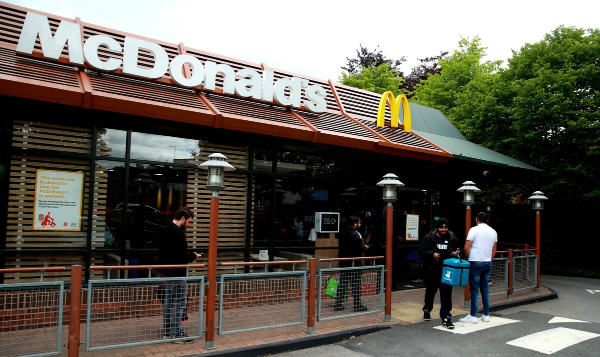 McDonald’s mengumumkan item baru pertama untuk tahun 2023 – daftar lengkap termasuk bungkus baru, sisi, dan rasa McFlurry