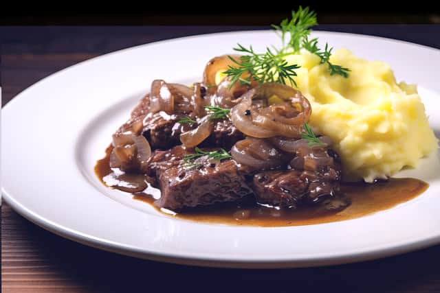 Liver and Onion (Photo: Adobe Stock)