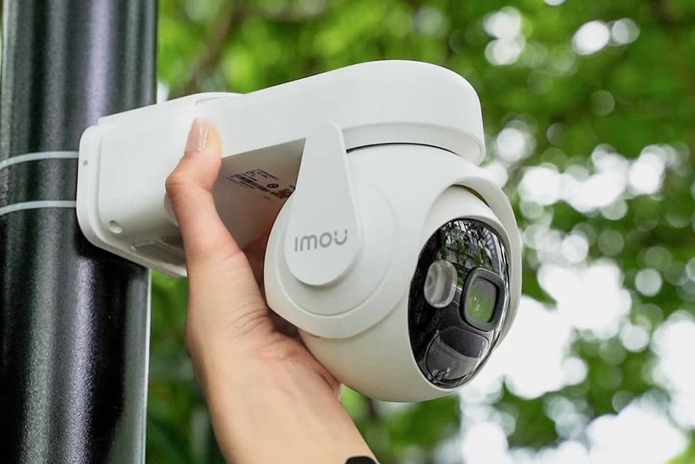 It's very easy to remove the camera from its mount for recharging - not that you'll have to do that very often