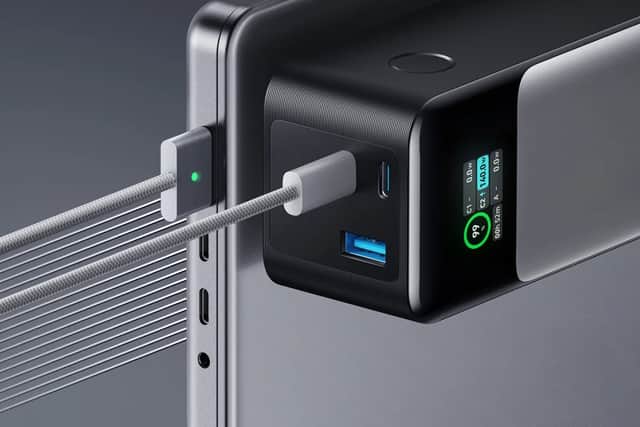 A smart colour display lets you know how much capacity it has, and how much power it's putting out