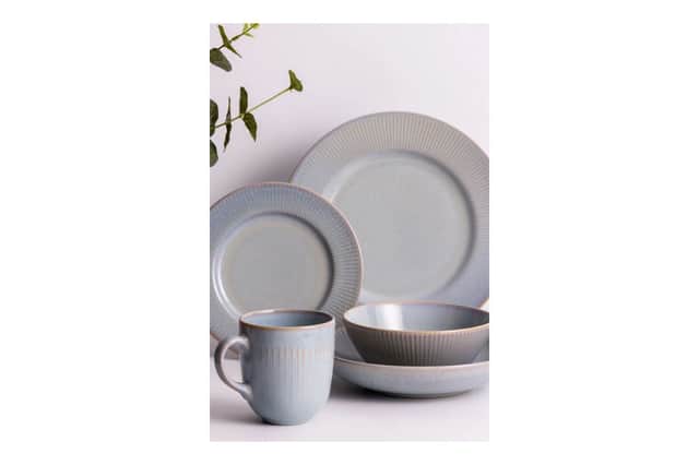 Mason Cash Reactive Linear Dinner Set (Grey)