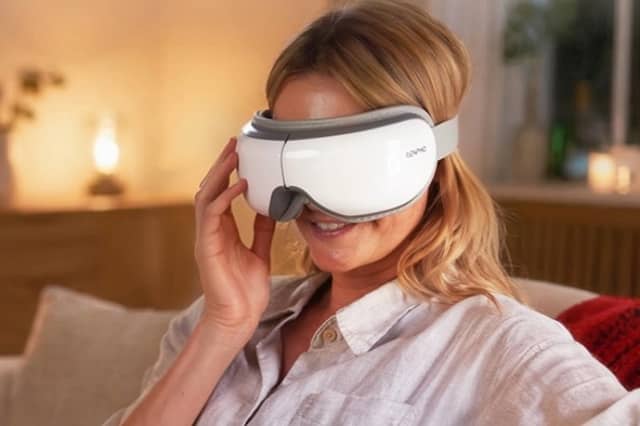 The RENPHO eye massager combines heat, compression and Bluetooth audio in a foldable portable design.