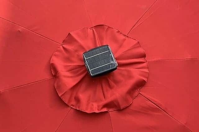 A built-in solar panel harvests free energy during the daytime to power the LED lights in the evening
