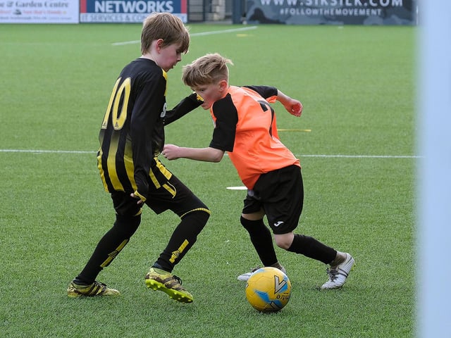 Filey Holt U12s v Scalby U12s 

PICTURES BY RICHARD PONTER
