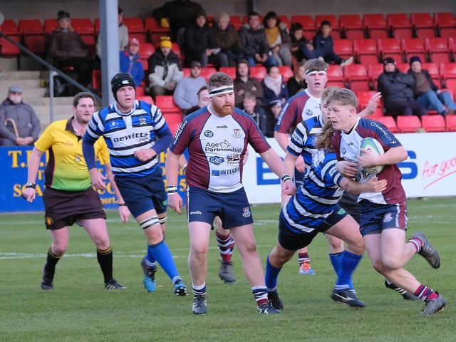 Scarborough RUFC 32-16 Driffield RUFC / Pictures by Richard Ponter