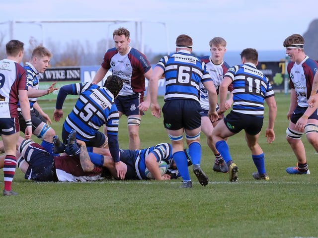 Scarborough RUFC 32-16 Driffield RUFC / Pictures by Richard Ponter