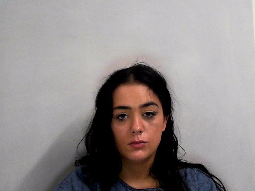 Scarborough woman Mia Robinson stabbed her boyfriend, bit policewoman on the thigh and crushed another officer's hand - The Scarborough News