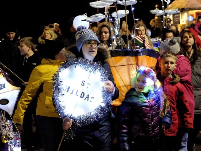 The lantern parade got the festival under way, 195012c