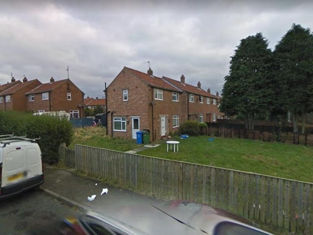 Containing approximately 510 households, this LSOA covers YO11 3H postcodes.This includes homes on streets like Caymer Road, Herdborough Road and Hertford Close.