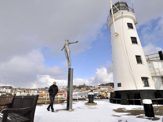 A brisk walk by the lighthouse.