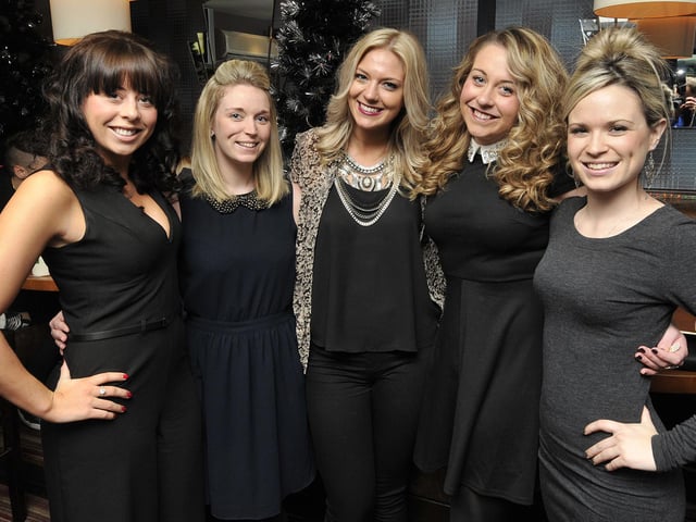 Girls enjoying their night out in Mist bar.