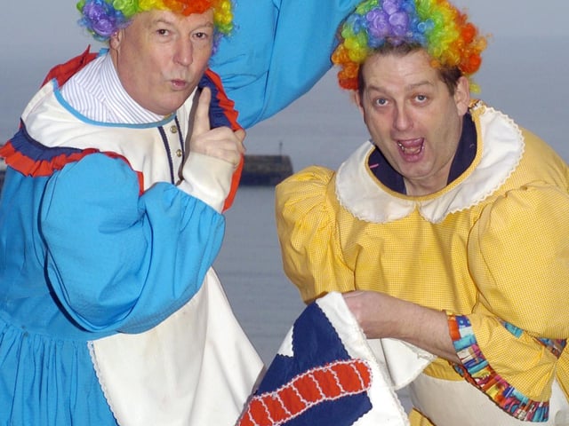 Tom Fox and Bill Chatt get ready for their charity New Year dip!