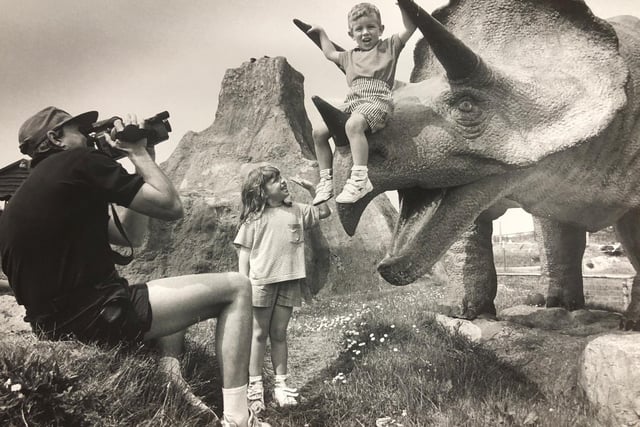 You remember when the old Zoo and Marineland became Mr Marvels in 1984. The animals left, but the rides and dinosaurs arrived.
