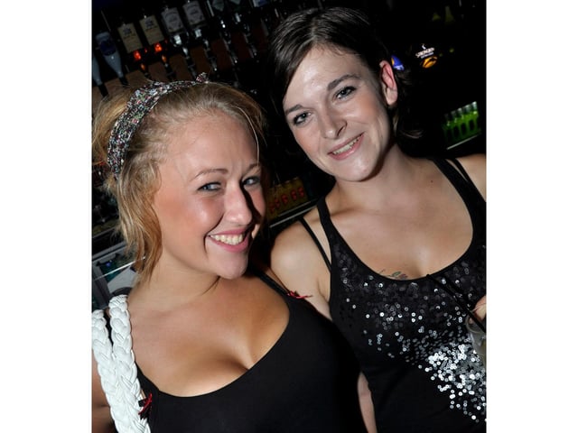 Jess and Tash out for a good night.