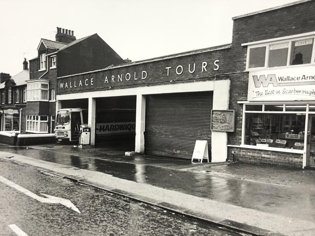 In 1986 Wallace Arnold tours were based on Columbus Ravine. This building is now the Coop funeral directors.