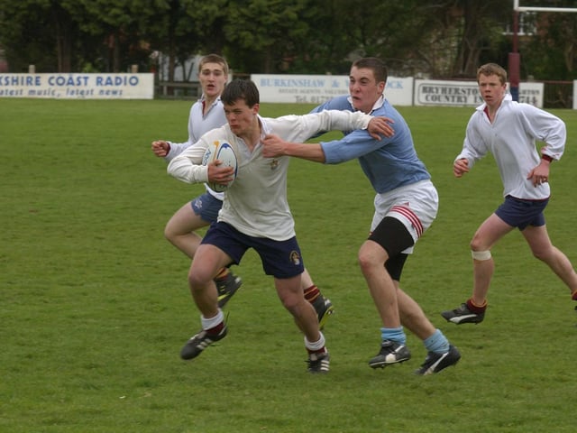 Recognise anyone? Tweet us @SN_Sport