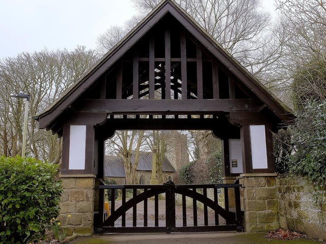 St Laurences Church in Scalby is at the heart of the village and is a beautiful setting to ask someone to marry you.