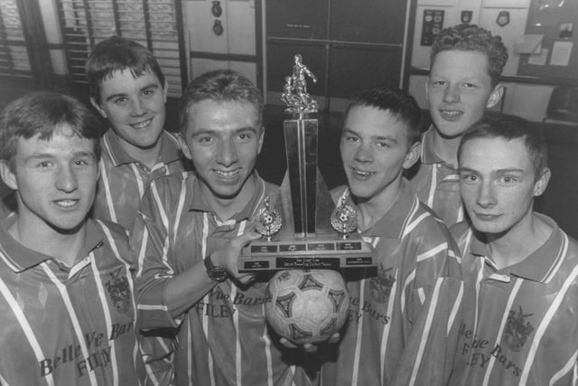 Do you recognise anyone on this week's Retro Spotlight? Tweet @SN_Sport