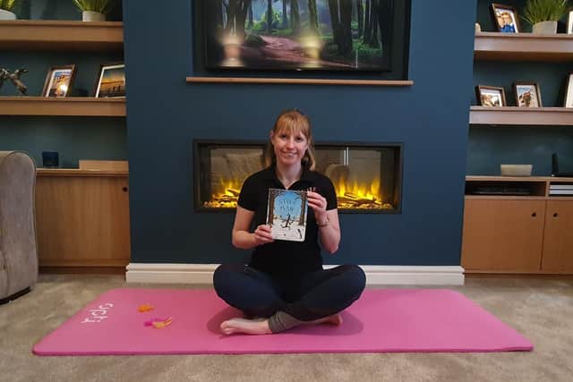 Rebecca Palmer of Little Yoga Stars