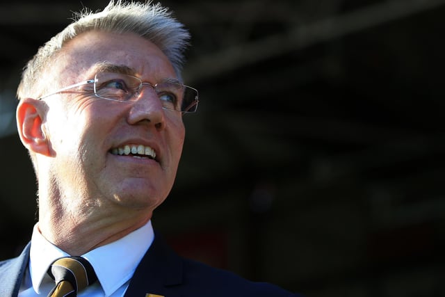 Ex-Sheffield United and Hull City boss Nigel Adkins has been linked to a return to management with Luton Town, although he is still a very distant 33/1 with the bookies to get the job. (Sky Bet)