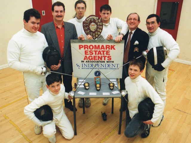 Do you recognise anyone in this photo?
