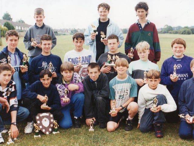 Do you recognise anyone in this photo?