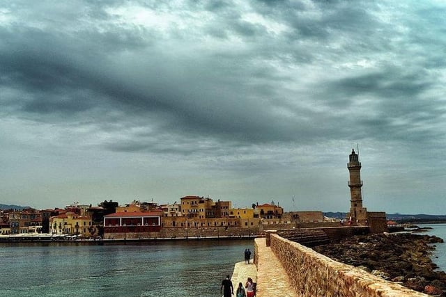 Flights to Crete (Chania) start in August 2020 from50. Photo: Aris Messinis.