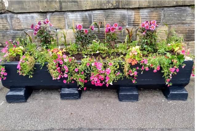 The flowers look stunning on the station