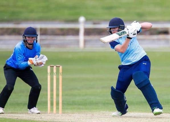 Leah Dobson has been called up by the Diamonds