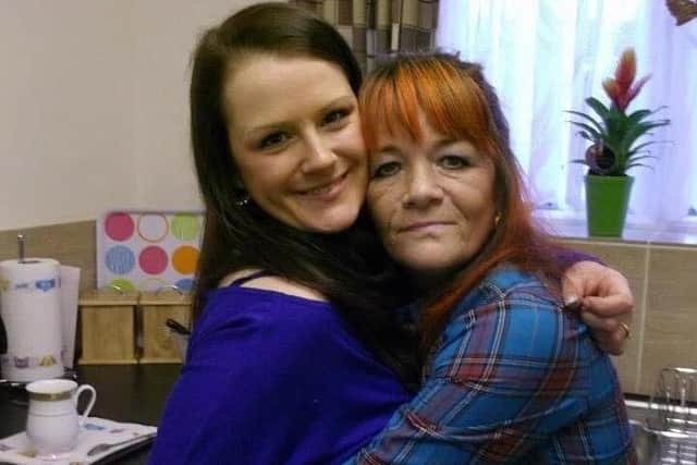 Ashleigh Middleton pictured with her mum Jacqueline Dalby.