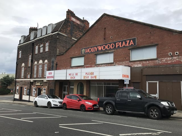 Hollywood Plaza in Scarborough