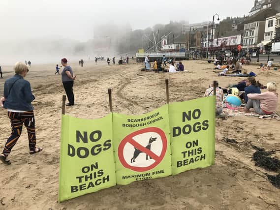 Scarborough councillors have backed an extension to the current seasonal ban on dogs on parts of the borough’s beaches.