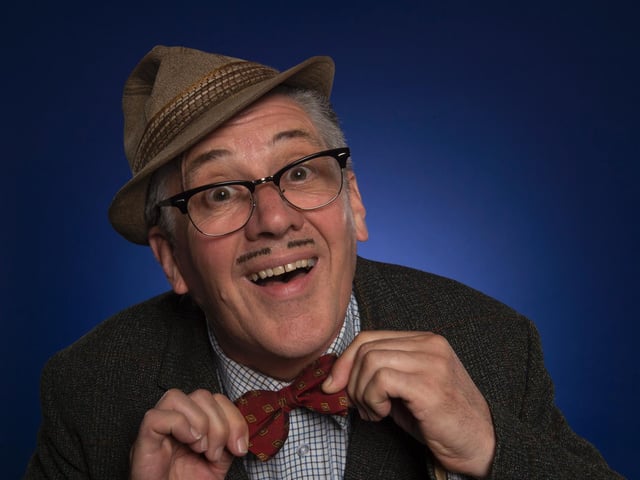 Count Arthur Strong