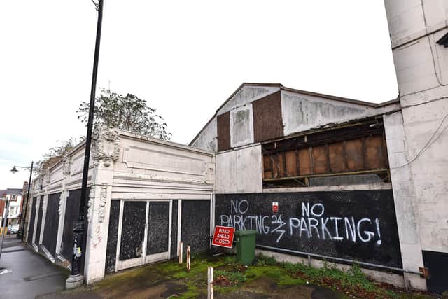 One objector wrote: "It is important for the heritage of the town that the facade of this former garage building is retained."