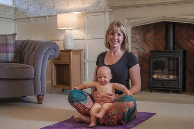 Rebecca Palmer's colic podcast featuring other local mums is being listened to around the globe