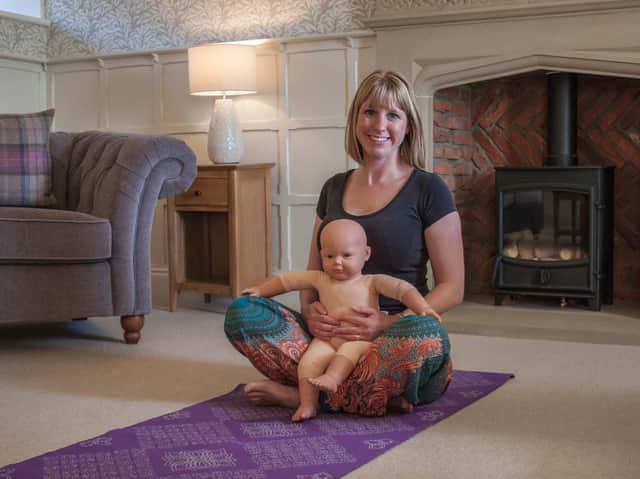 Rebecca Palmer's colic podcast featuring other local mums is being listened to around the globe