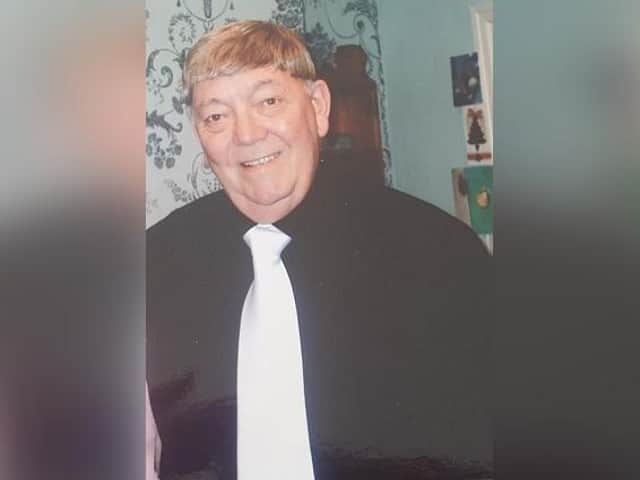Tributes are paid to Ken Harper.