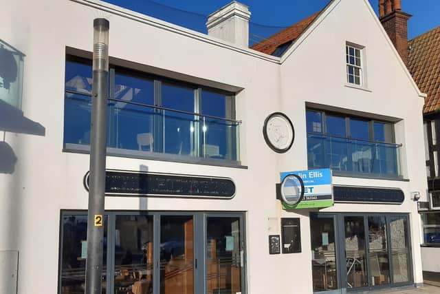 The former Pizza Express is to become a new bar and restaurant.