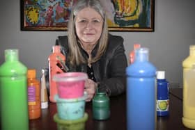 Sue Holmes is running an art therapy group at Woodend.
