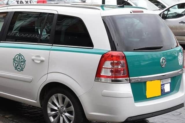 Lib Dem councillors are pushing East Riding of Yorkshire Council to do what it can to get more taxis on the roads.