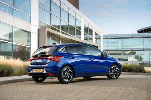 The i20 comes as standard with a six-speed manual gearbox with an optional seven-speed dual-clutch