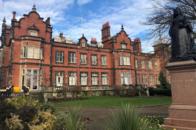 Councillors raised concerns of a "toxic" workplace environment, and a lack of transparency and inclusivity in decision making.