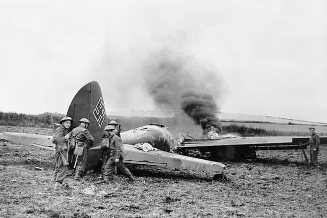A crashed Junkers 88 Luftwaffe bomber on the outskirts of Scarborough, 15 August 1940 (Photo: Imperial War Museum).