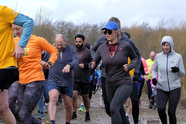 The early stages of the North Yorkshire Water Park parkrun

Photo by Richard Ponter