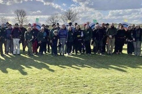 Archers line up at 10th Abba Dabba Do Longbow competition.