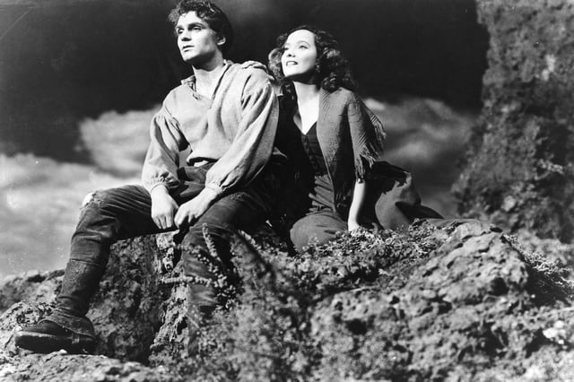 Laurence Olivier and Merle Oberon in the 1939 big screen adaptation of Wuthering Heights