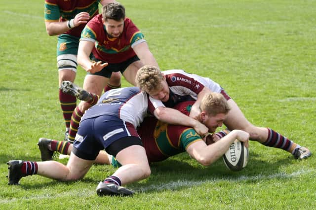 Ben Stringer scores a try for Heath against Scarborough RUFC