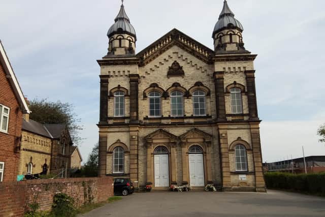 People who attend the research clinic at St Johns Methodist Church Hall will provide a DNA sample via a cheek swab, get their eyes tested, get their eye pressure measured, have photographs of the back of their eyes taken after instilling dilating eye drops, and complete a health questionnaire.