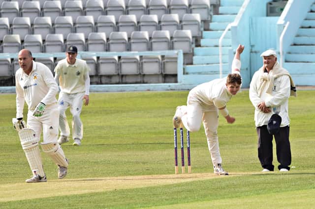 Ed Hopper in bowling action for Scarborough 2nds in the win against Brandesburton

Photos by Simon Dobson